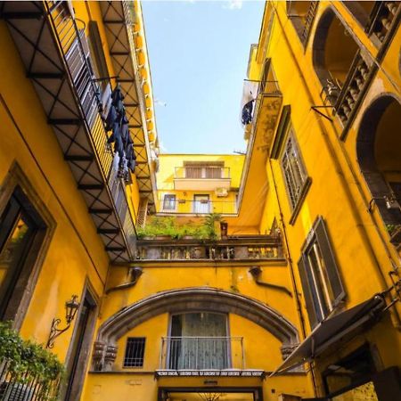 Appartamenti San Gregorio Armeno Naples Exterior photo