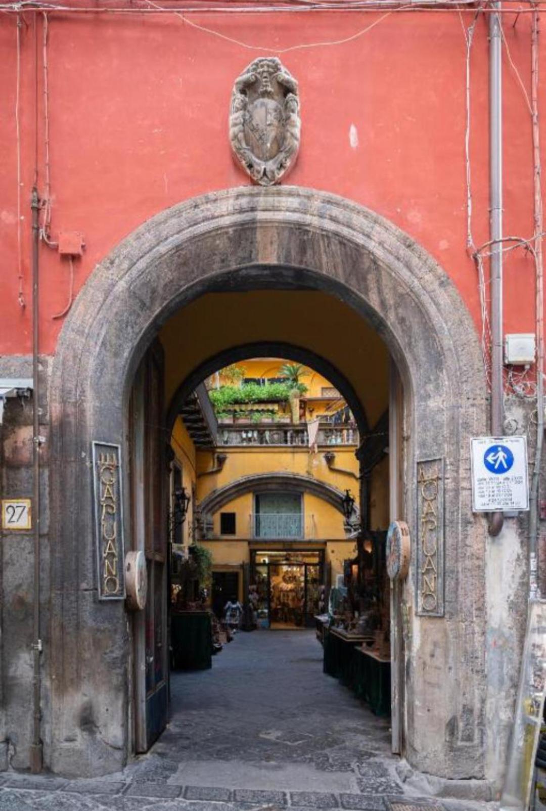 Appartamenti San Gregorio Armeno Naples Exterior photo