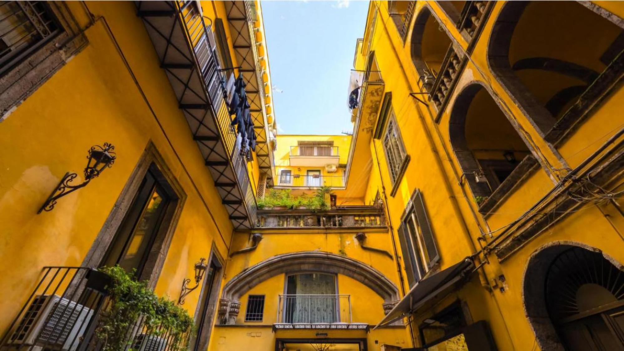 Appartamenti San Gregorio Armeno Naples Exterior photo